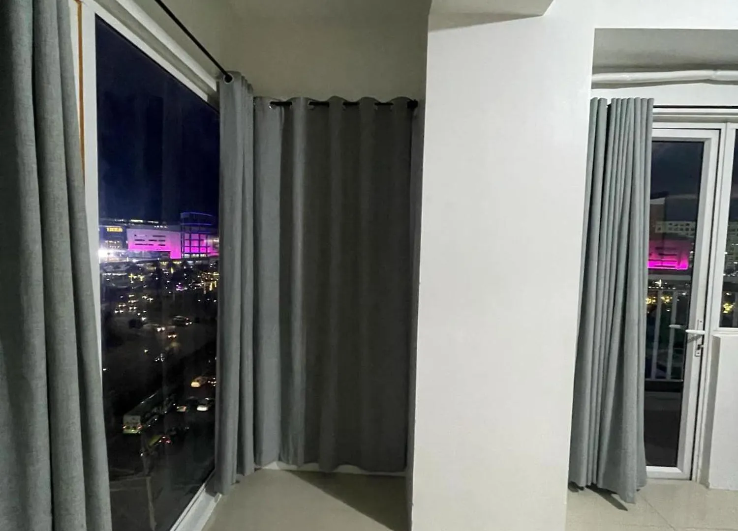 Shell Residence Manila Apartment